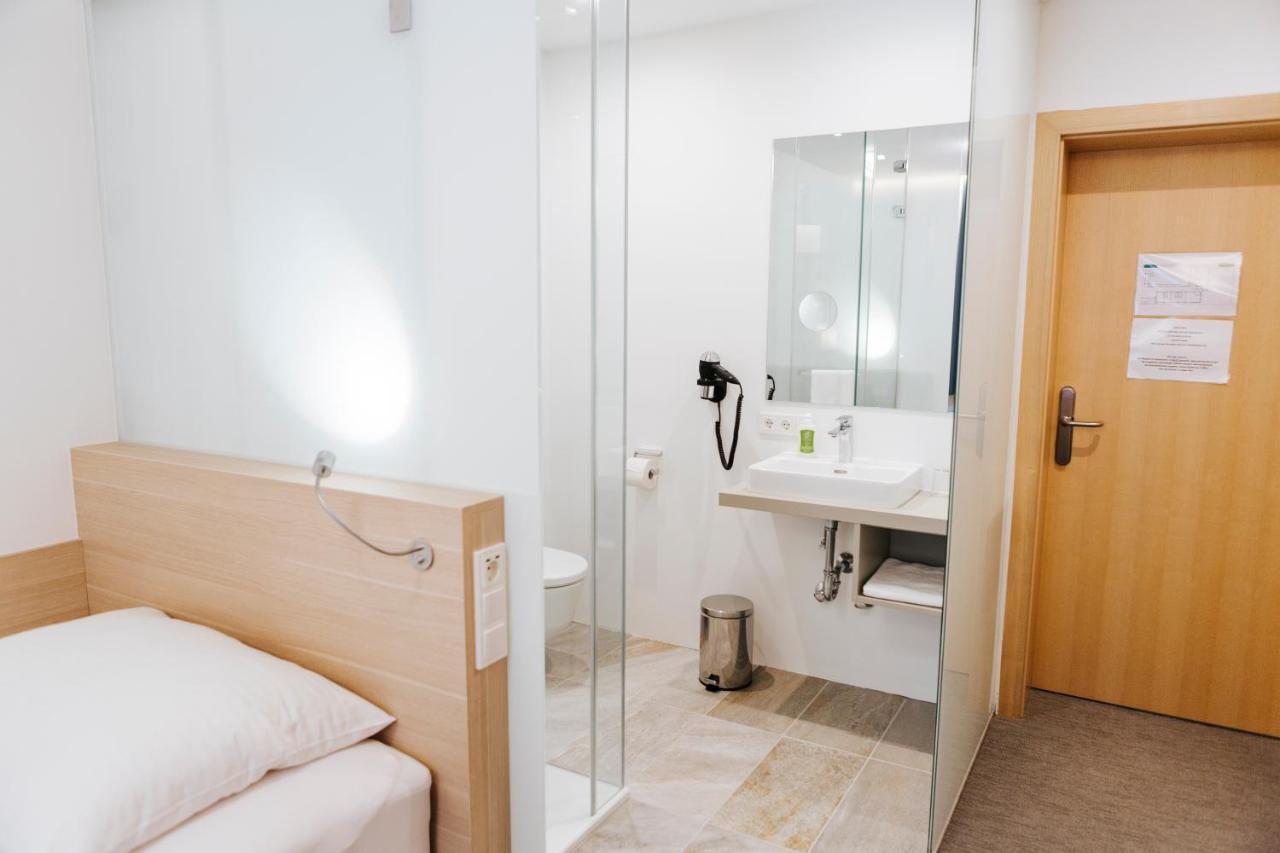 Sankt Magdalena Hotel Linz Ngoại thất bức ảnh