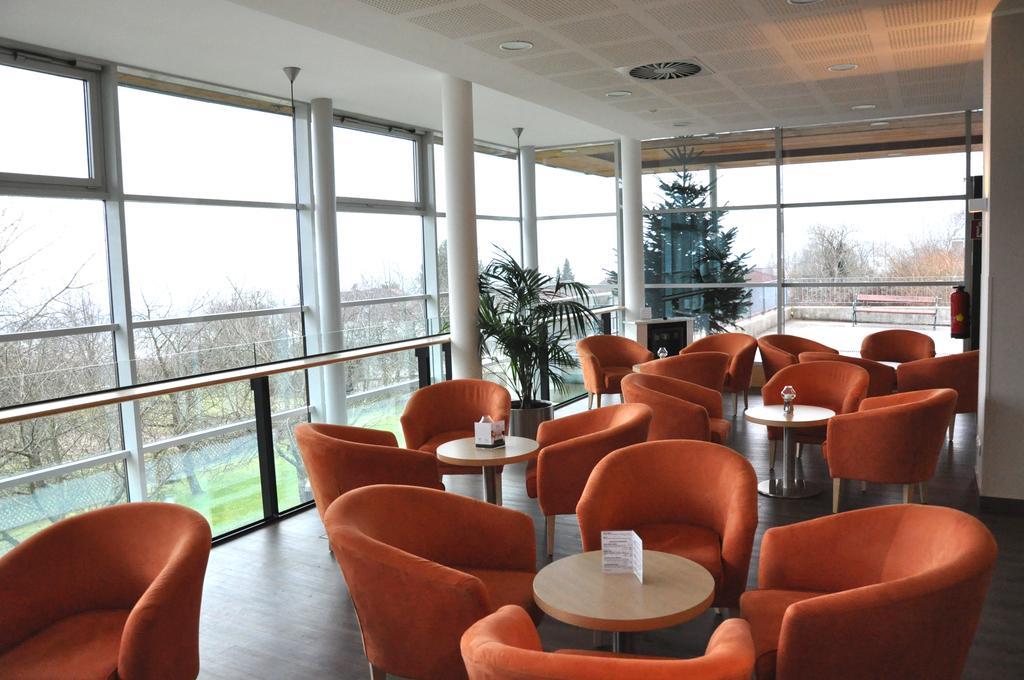 Sankt Magdalena Hotel Linz Ngoại thất bức ảnh